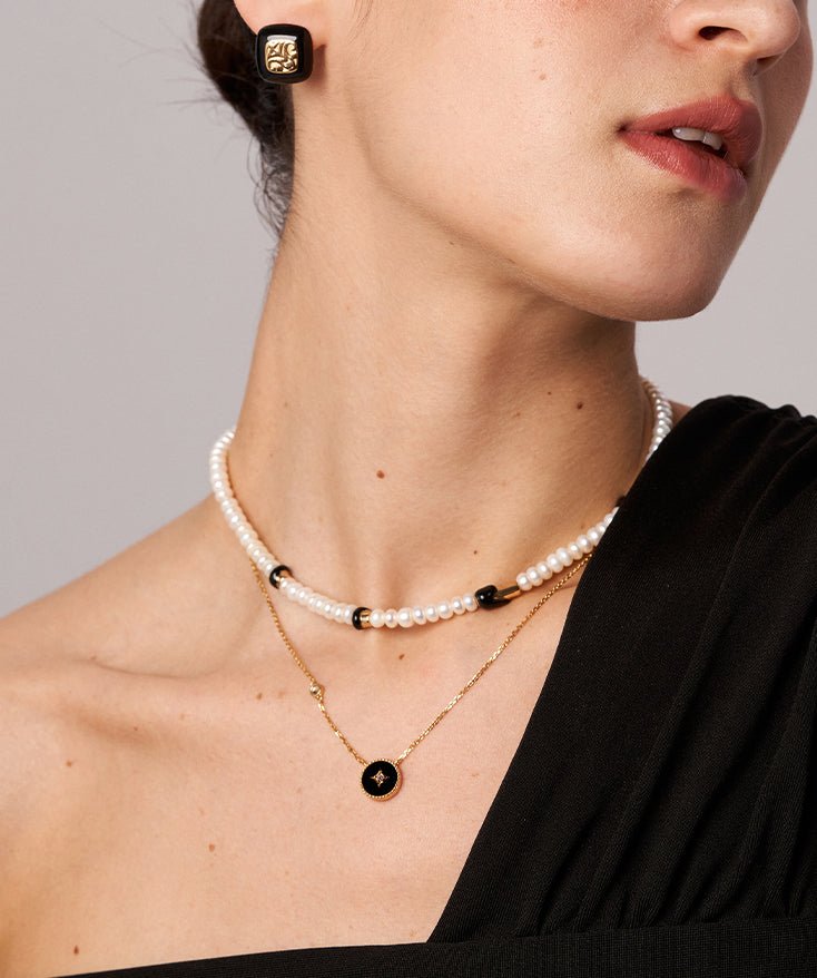 Elegant Chinese-Inspired Gold Necklace with Black Agate Pendant | MaiaMina