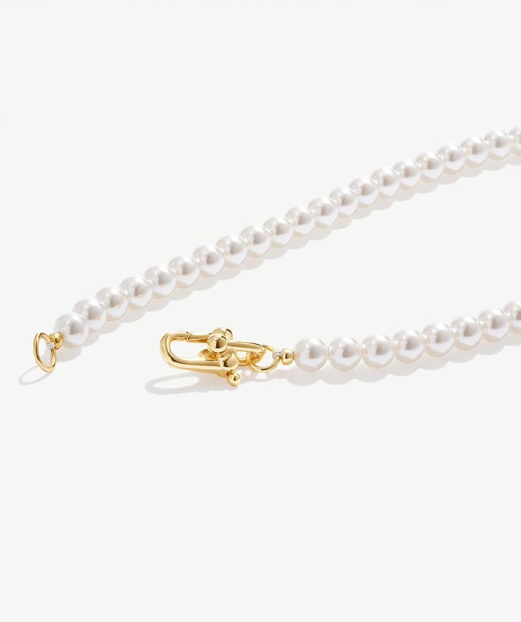 Pearl Necklaces Choker for Women,Cream White Pearl Jewelry, 18K Gold Plated aperclip Pendant Necklace for Women | MaiaMina