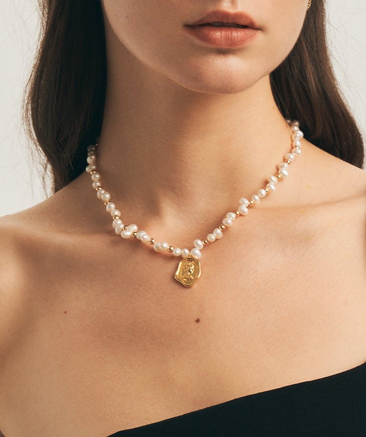 Royal Pearl Queen Coin Necklace | MaiaMina